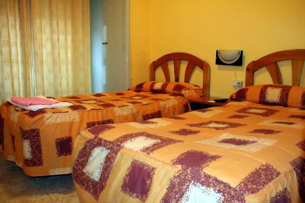Pension Fonda Suiza Reus 3*,  Spanje