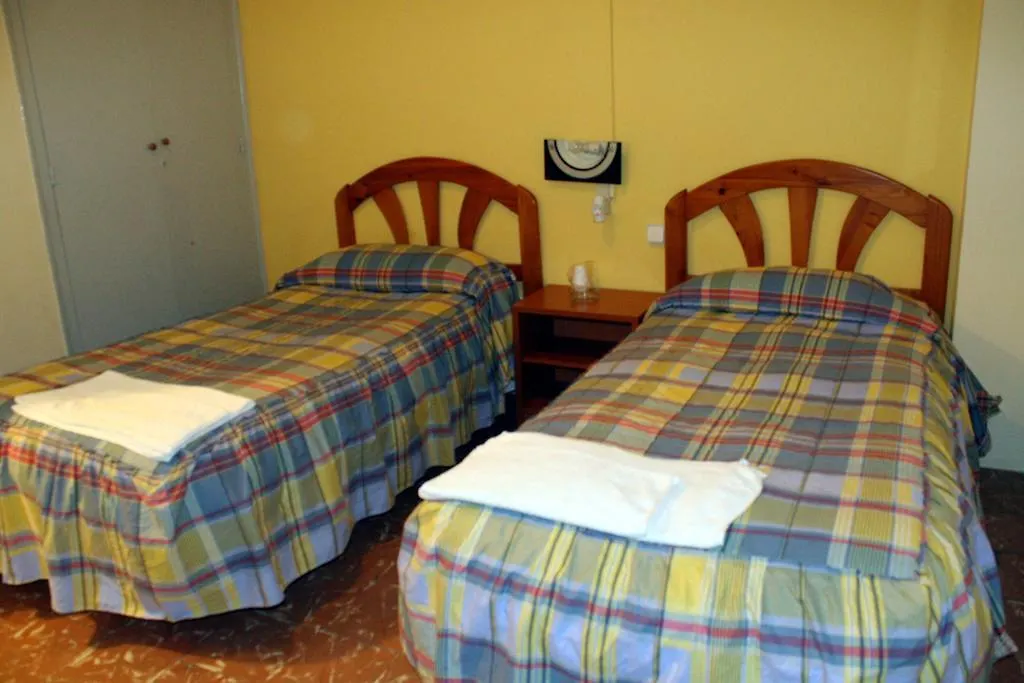 Hotel Pension Fonda Suiza Reus